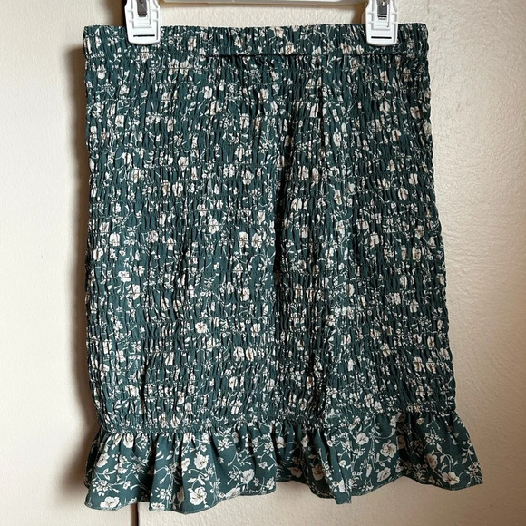 Floral Shirred Ruffle Mini Skirt green - Picture 7 of 9